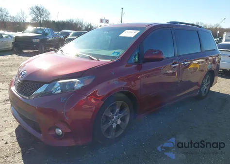 2014 Toyota Sienna Se 8 Passenger from USA, damaged, VIN 5TDXK3DC2ES466080